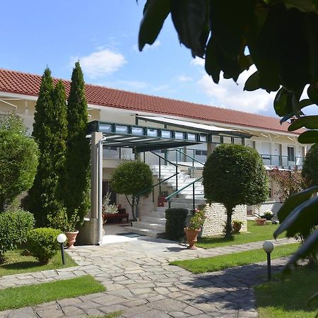 Hotel Galaxy Krepeni エクステリア 写真
