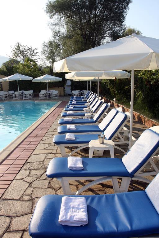 Hotel Galaxy Krepeni エクステリア 写真